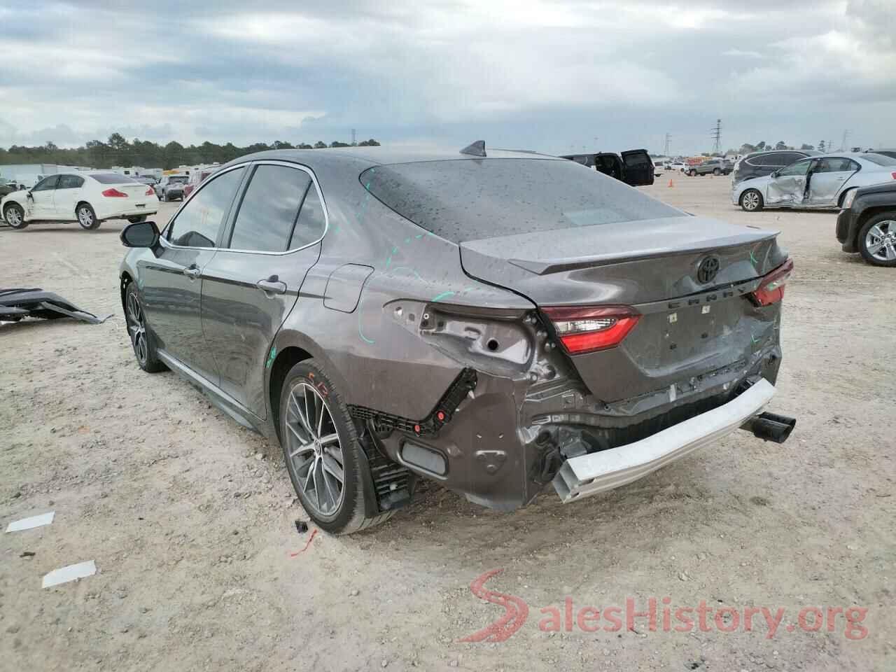 4T1G11AK3NU711656 2022 TOYOTA CAMRY