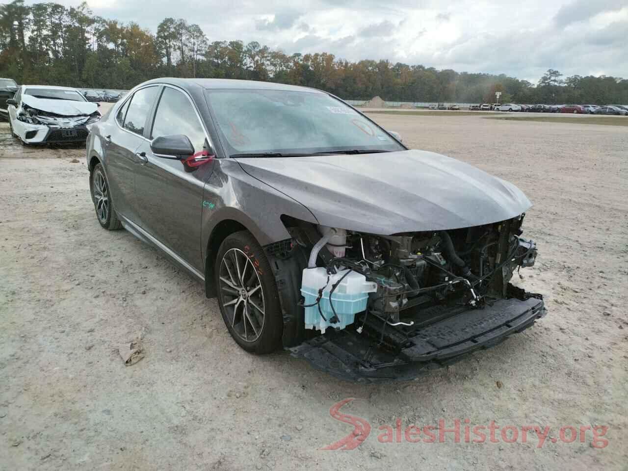 4T1G11AK3NU711656 2022 TOYOTA CAMRY