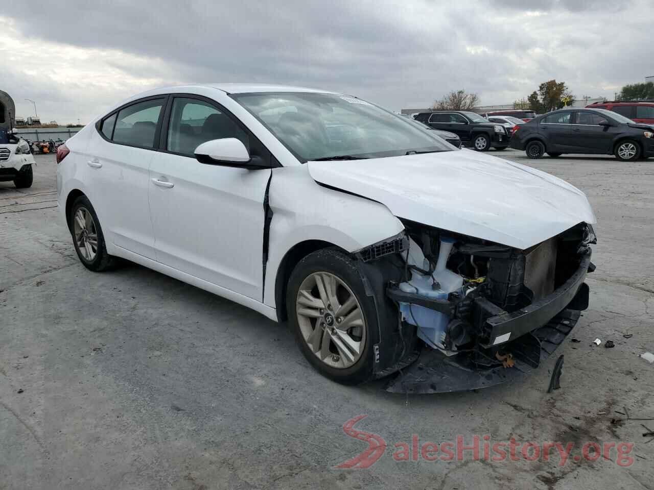 5NPD84LF8KH422136 2019 HYUNDAI ELANTRA