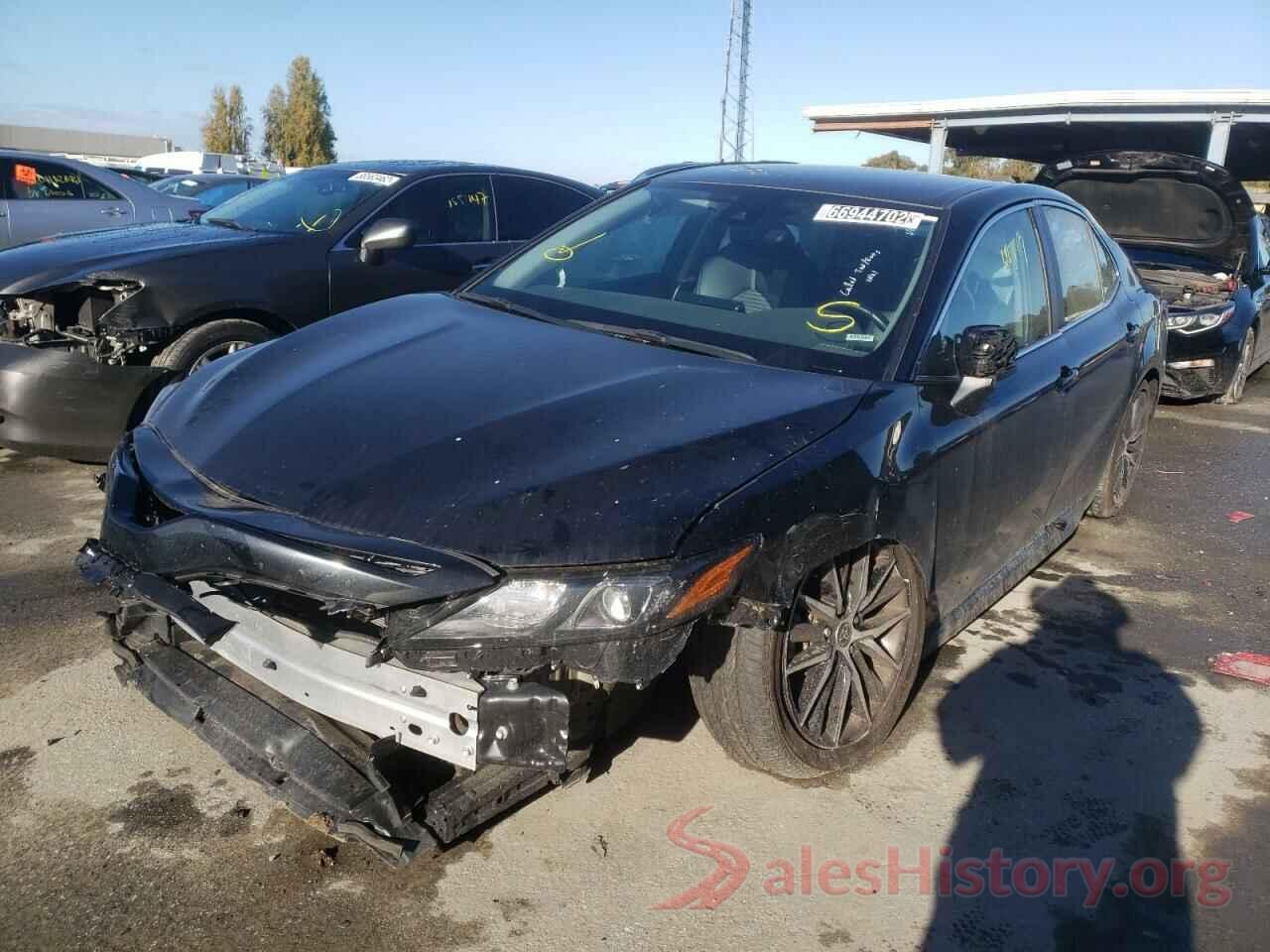 4T1G11AK8MU465220 2021 TOYOTA CAMRY