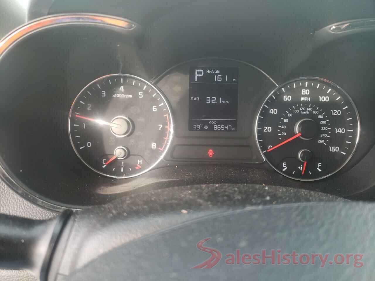 3KPFK4A75JE231296 2018 KIA FORTE