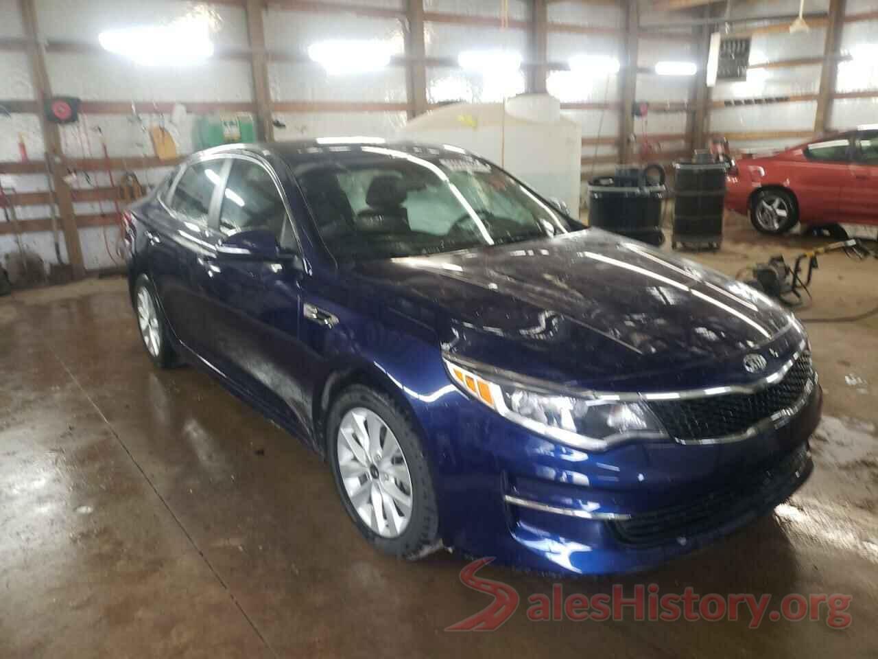 5XXGT4L30JG268047 2018 KIA OPTIMA