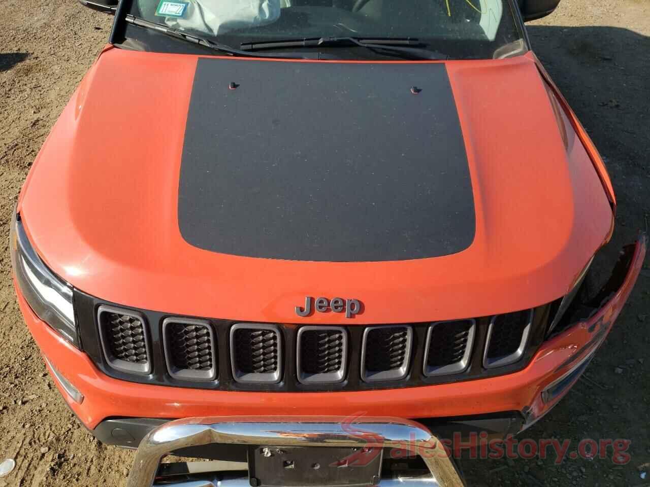 3C4NJDDB3JT342990 2018 JEEP COMPASS