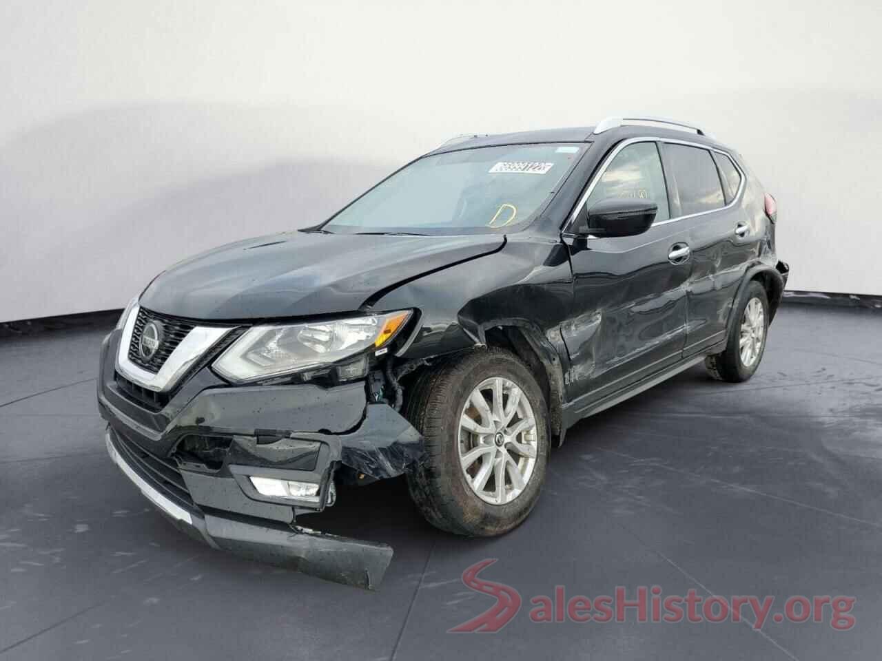 KNMAT2MV7JP606966 2018 NISSAN ROGUE