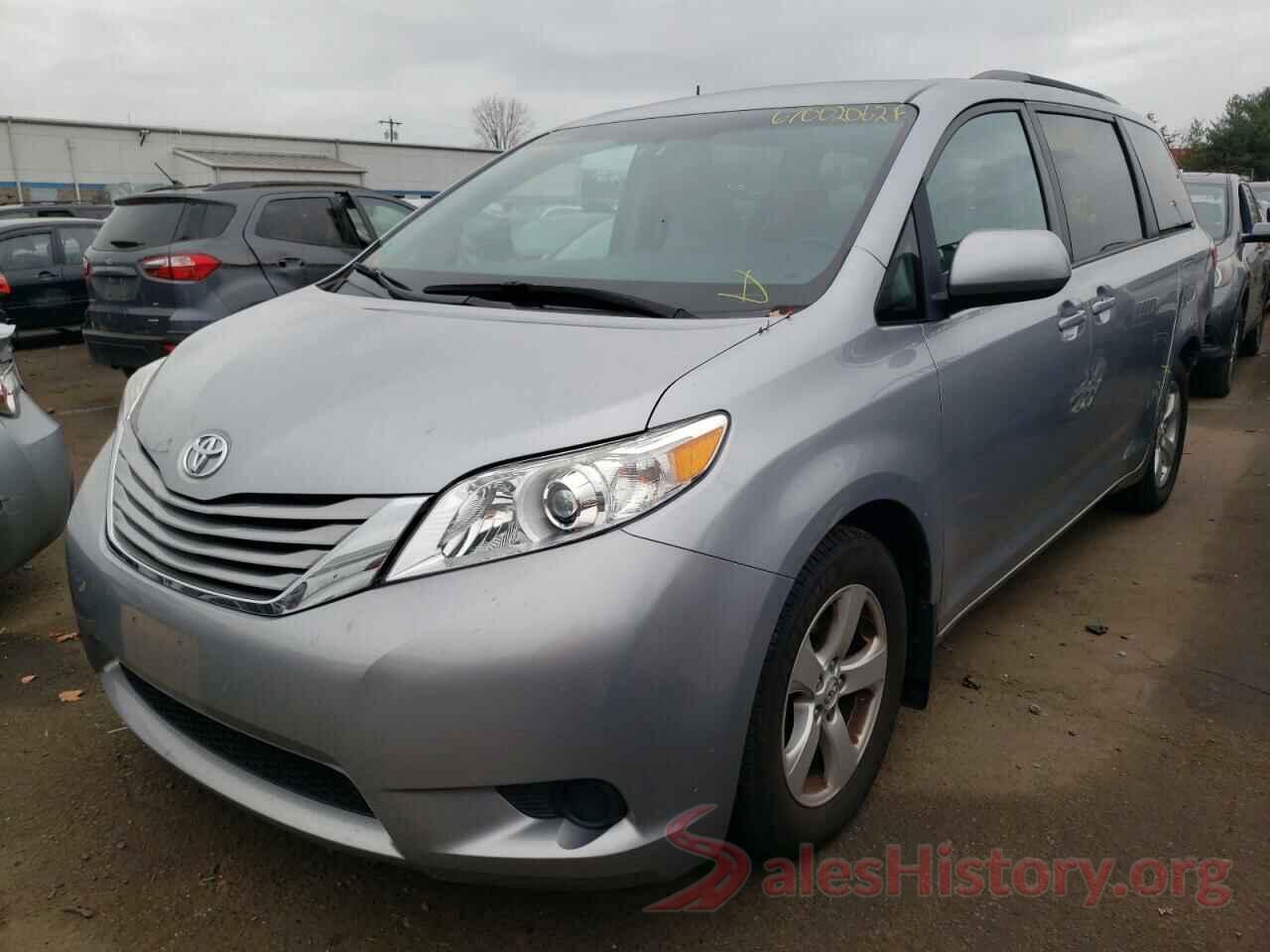 5TDKZ3DC1HS869851 2017 TOYOTA SIENNA