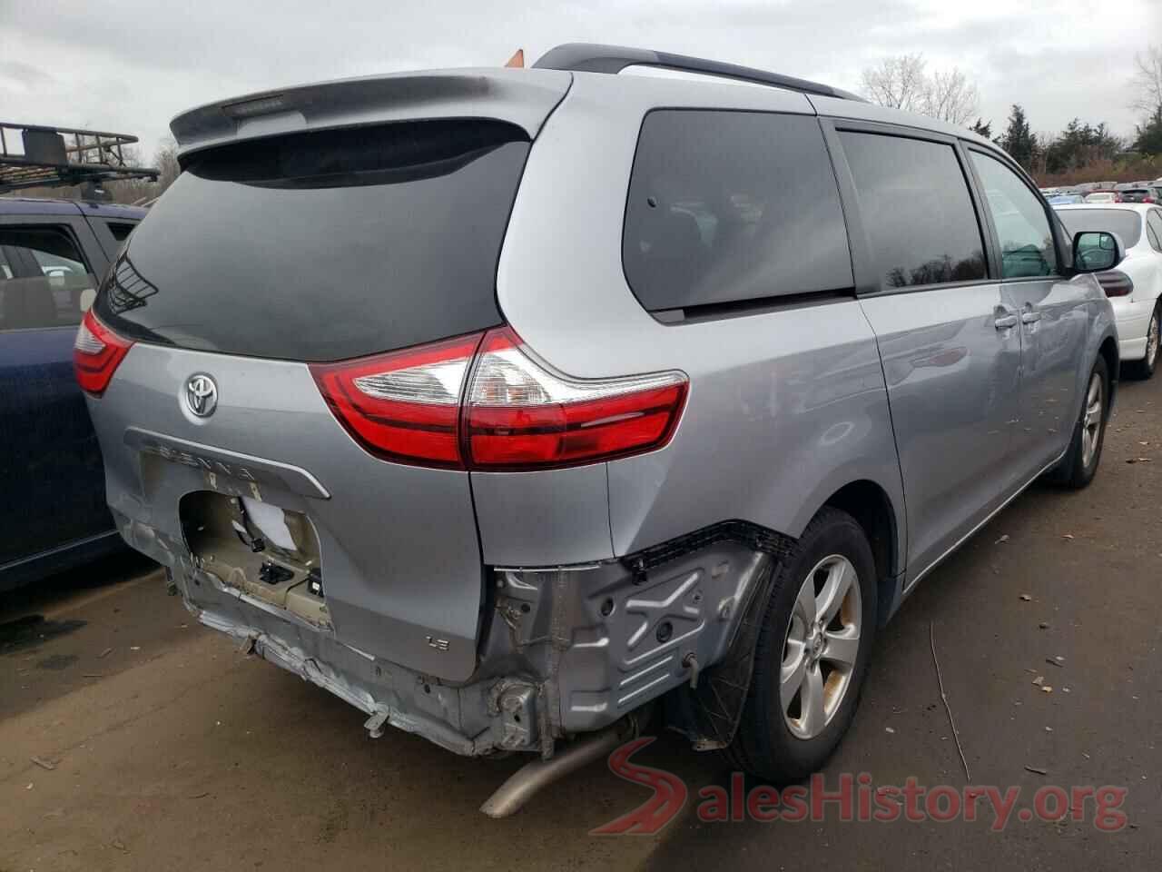 5TDKZ3DC1HS869851 2017 TOYOTA SIENNA