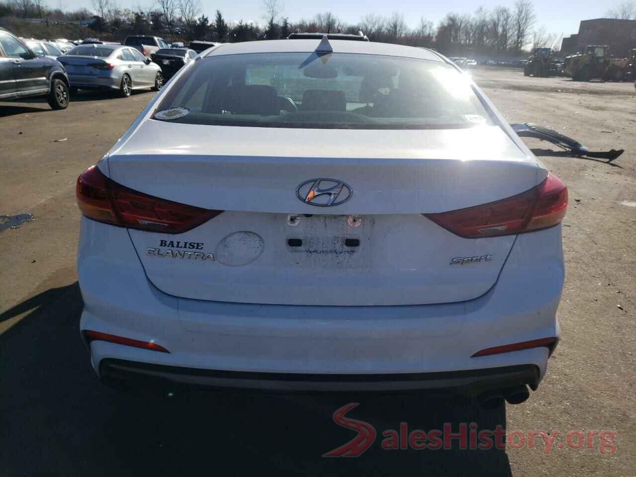 KMHD04LB5JU449797 2018 HYUNDAI ELANTRA