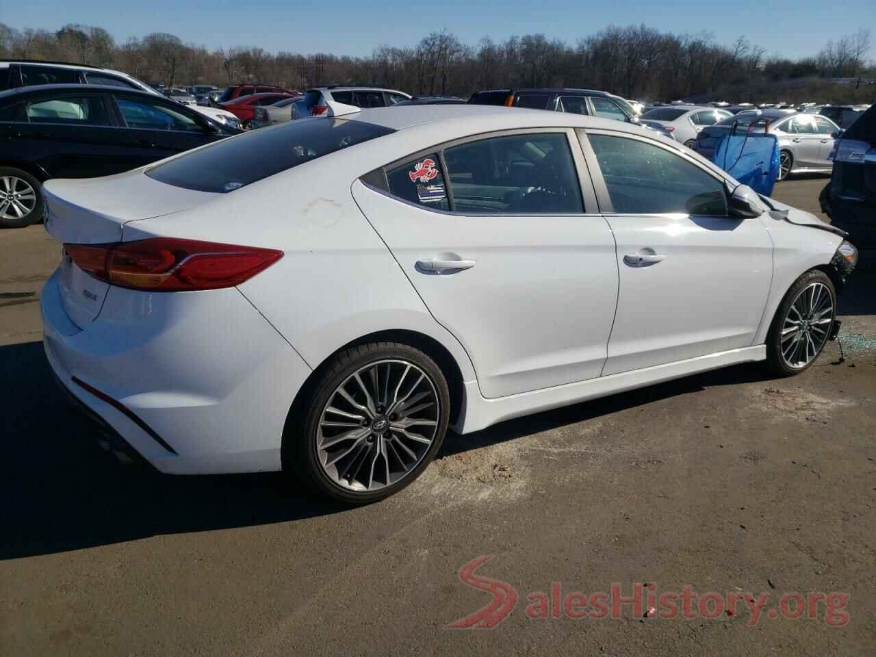 KMHD04LB5JU449797 2018 HYUNDAI ELANTRA