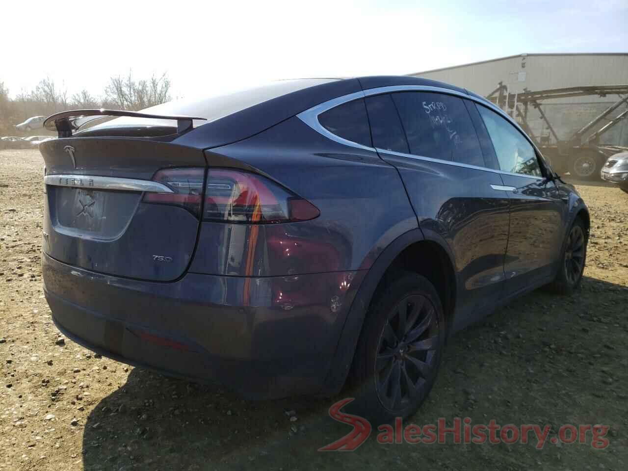 5YJXCBE20JF138572 2018 TESLA MODEL X