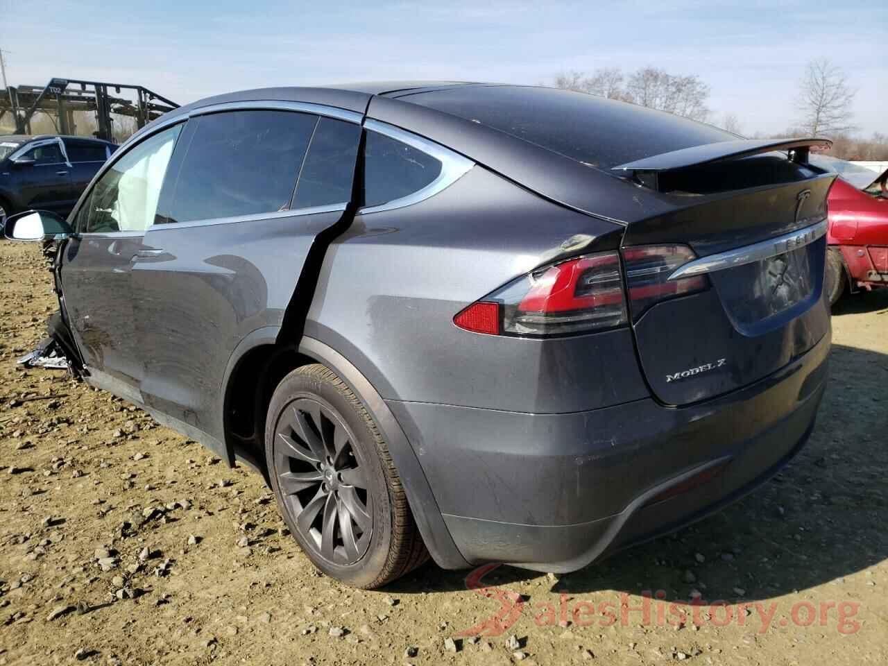 5YJXCBE20JF138572 2018 TESLA MODEL X