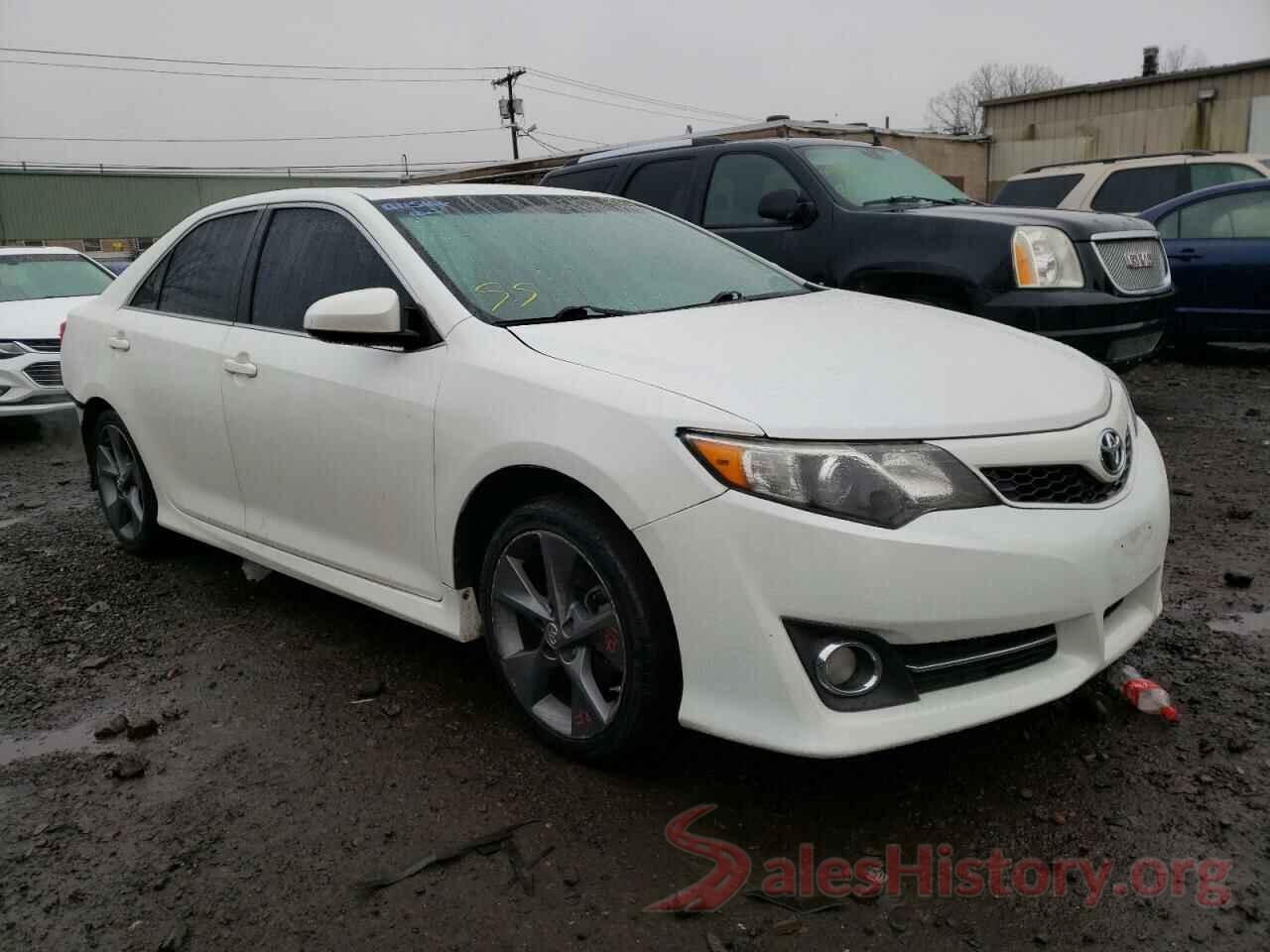 4T1BF1FK1CU623349 2012 TOYOTA CAMRY