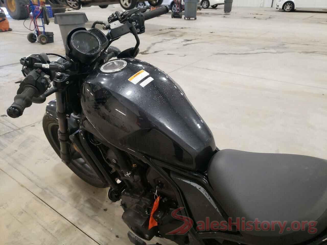 JH2SC8316MK000122 2021 HONDA CMX1100 D