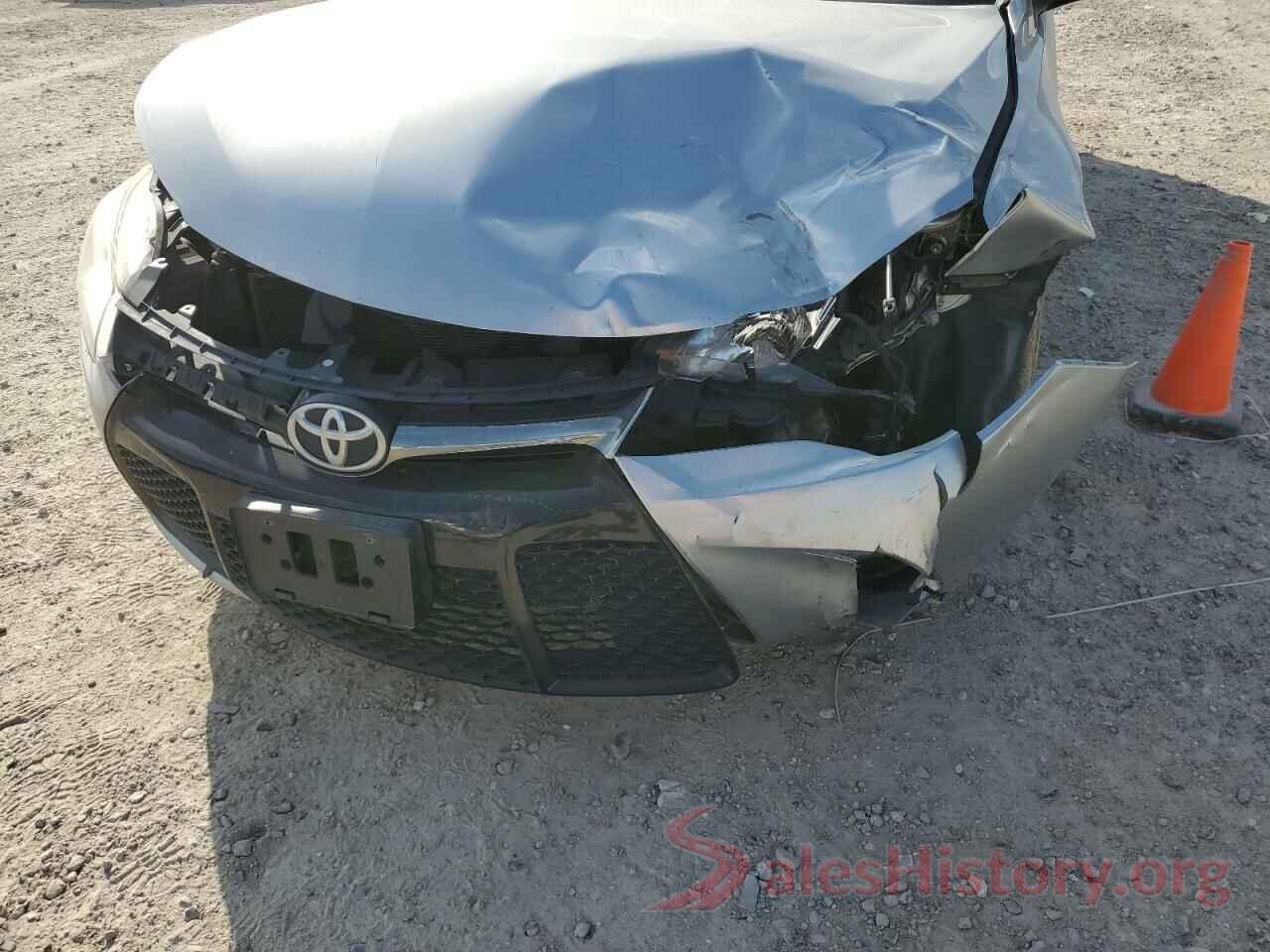 4T1BF1FK0HU725863 2017 TOYOTA CAMRY