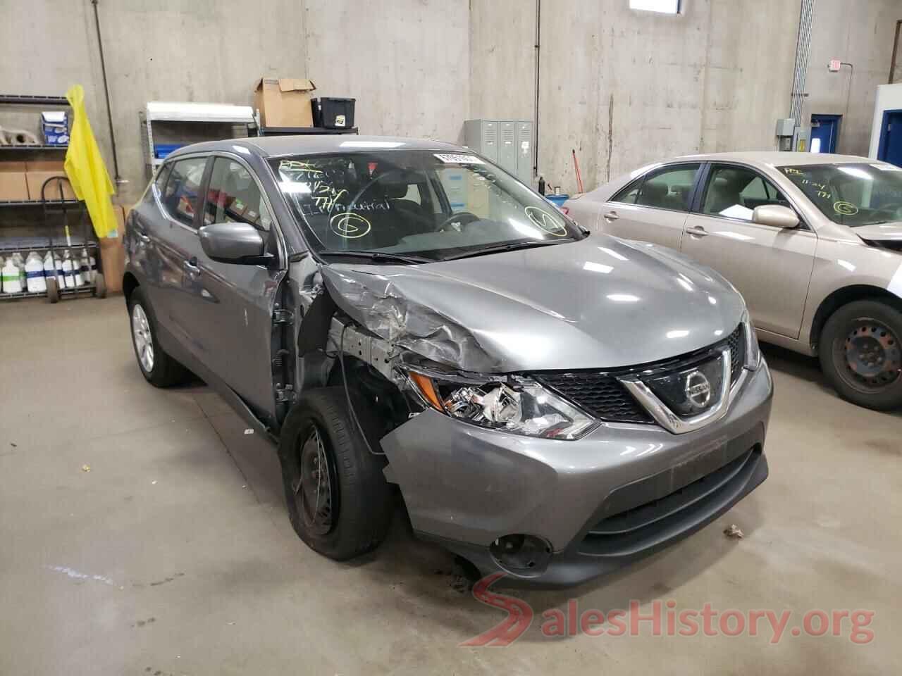 JN1BJ1CP7JW192491 2018 NISSAN ROGUE