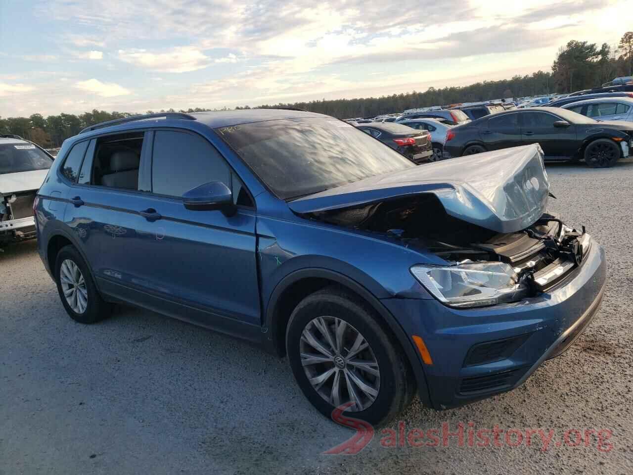 3VV1B7AX4KM152982 2019 VOLKSWAGEN TIGUAN