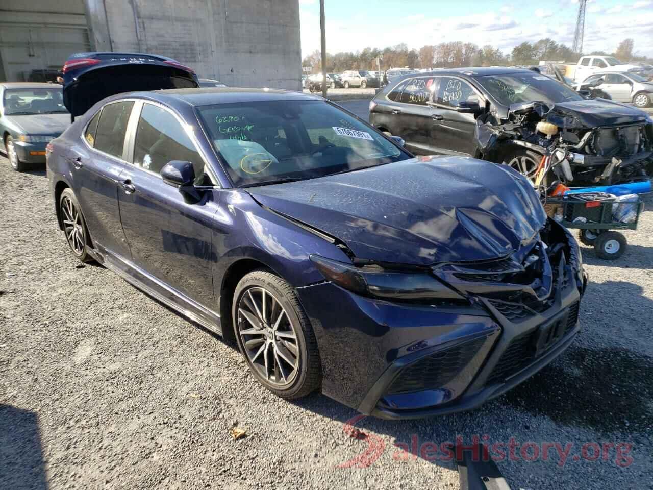 4T1G11AK0MU527726 2021 TOYOTA CAMRY