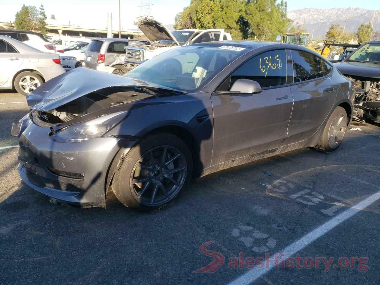 5YJ3E1EB8NF137551 2022 TESLA MODEL 3