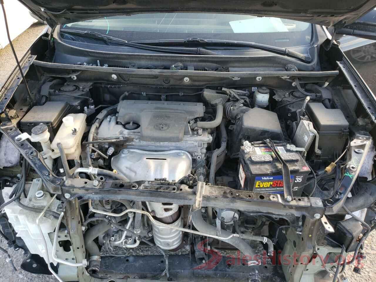 2T3RFREVXJW744393 2018 TOYOTA RAV4