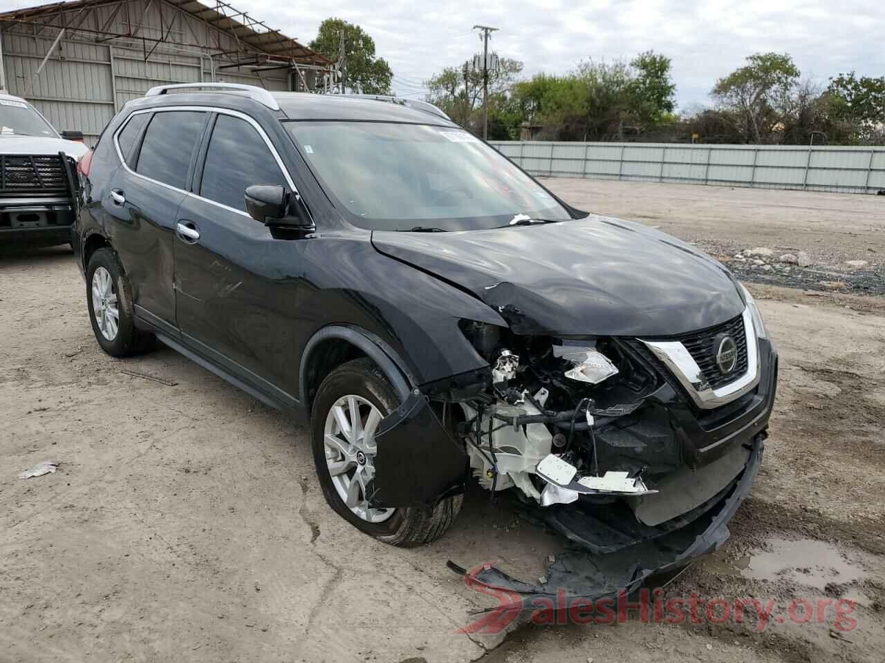 KNMAT2MV7JP509122 2018 NISSAN ROGUE