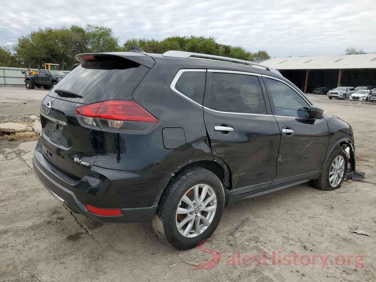 KNMAT2MV7JP509122 2018 NISSAN ROGUE