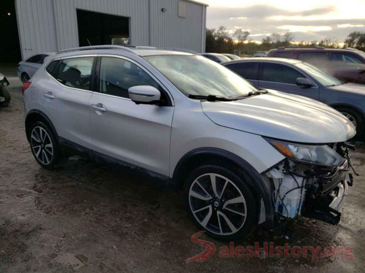 JN1BJ1CR2HW134347 2017 NISSAN ROGUE