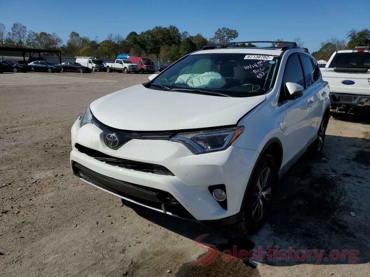 JTMWFREV0HJ126835 2017 TOYOTA RAV4