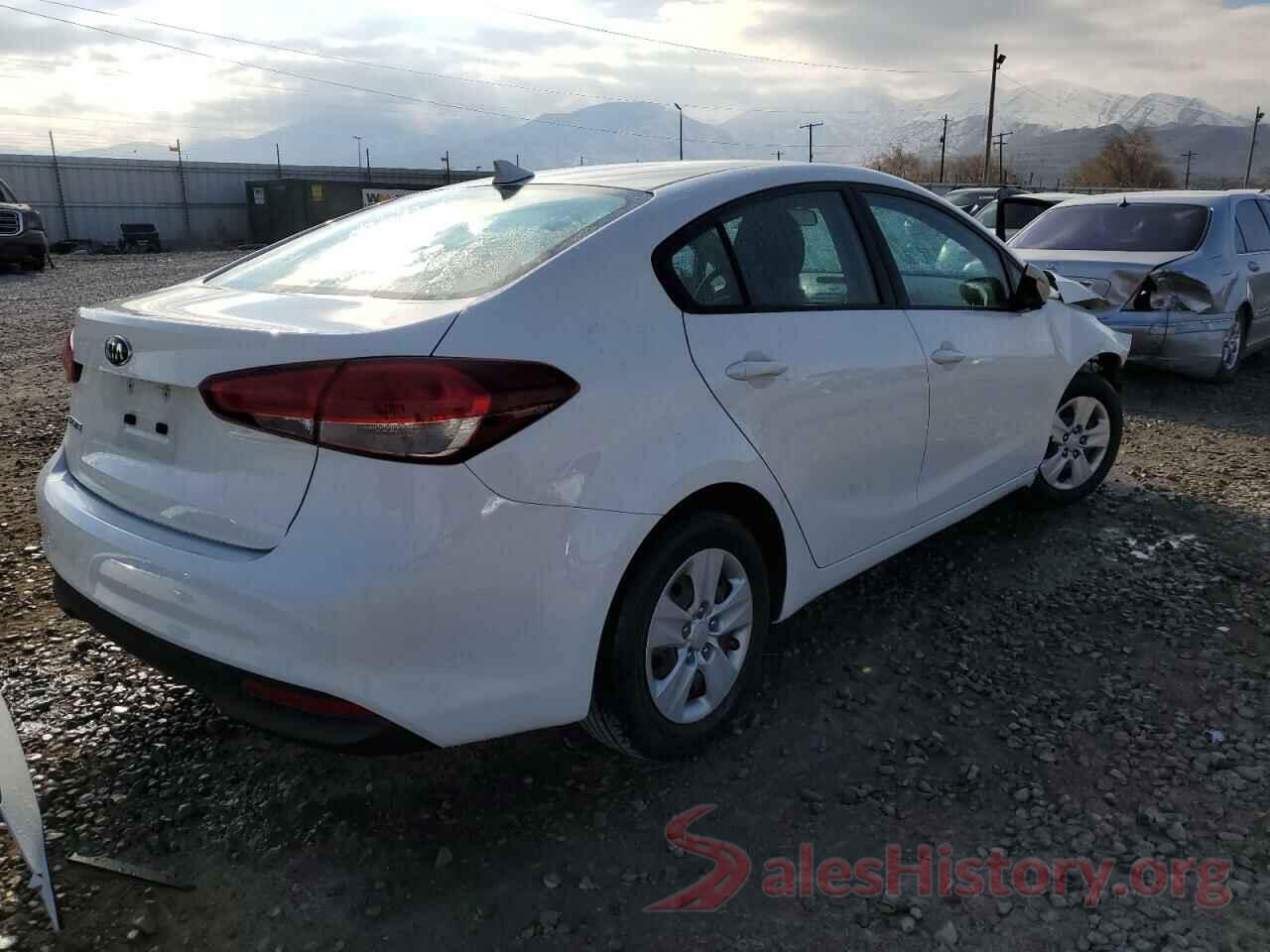 3KPFK4A77JE206321 2018 KIA FORTE