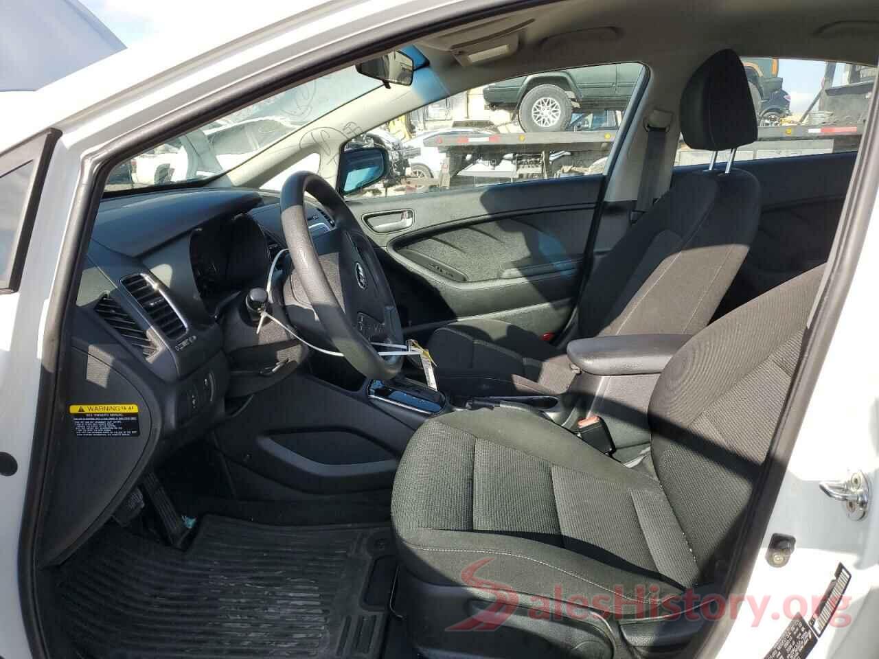 3KPFK4A77JE206321 2018 KIA FORTE