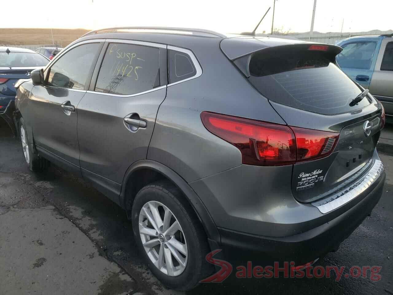 JN1BJ1CP5HW015870 2017 NISSAN ROGUE