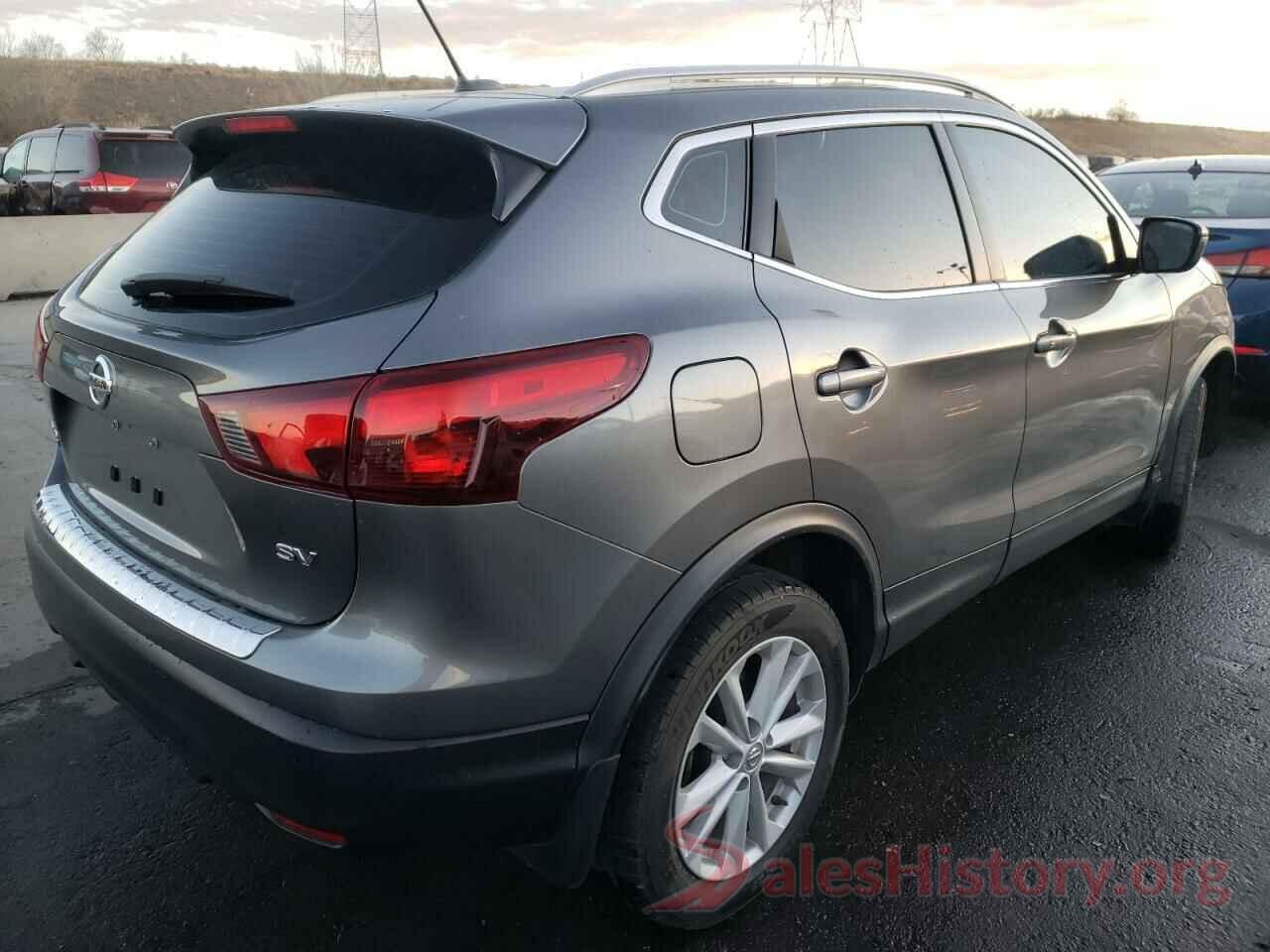 JN1BJ1CP5HW015870 2017 NISSAN ROGUE