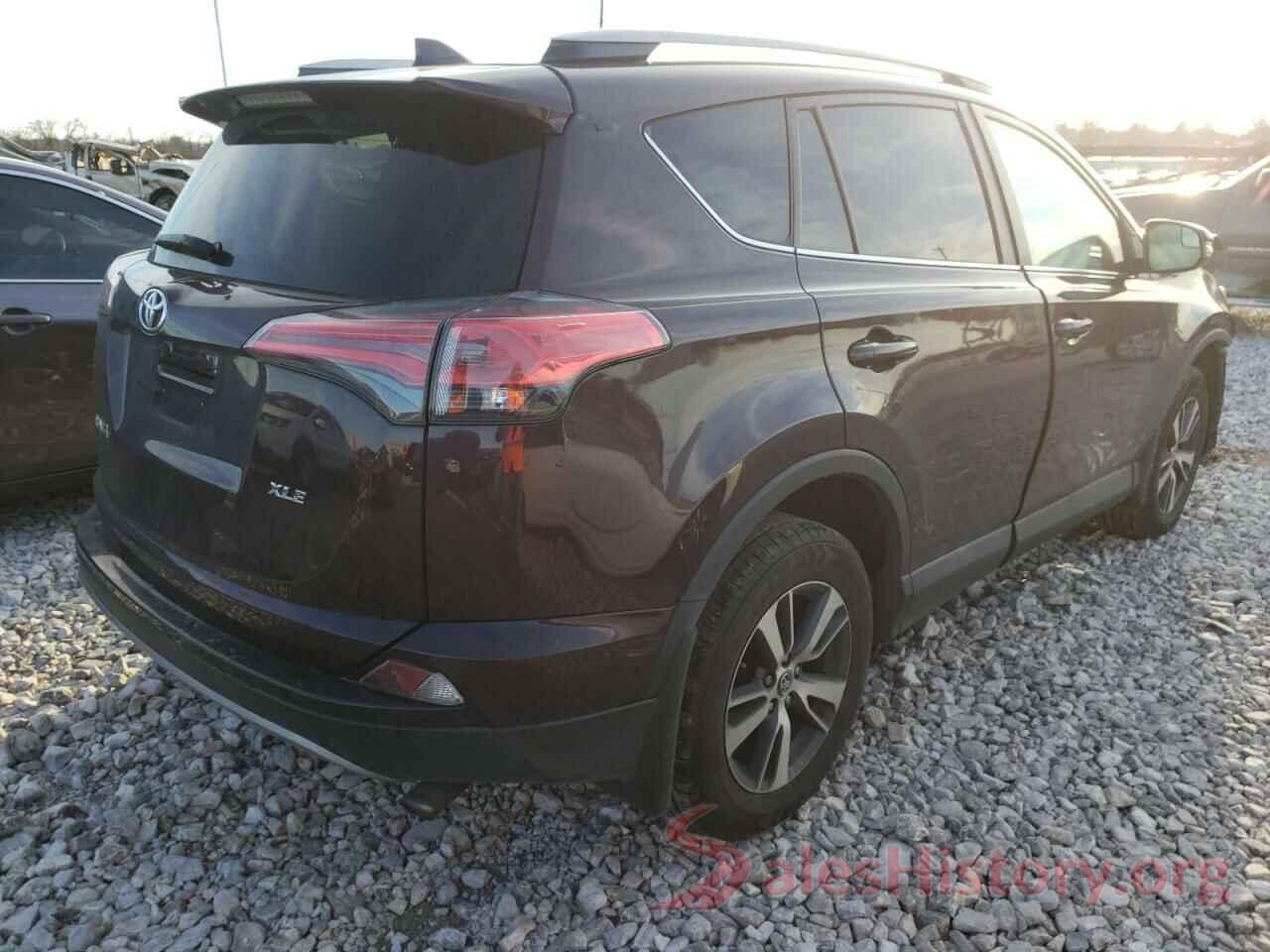 2T3RFREVXHW618027 2017 TOYOTA RAV4