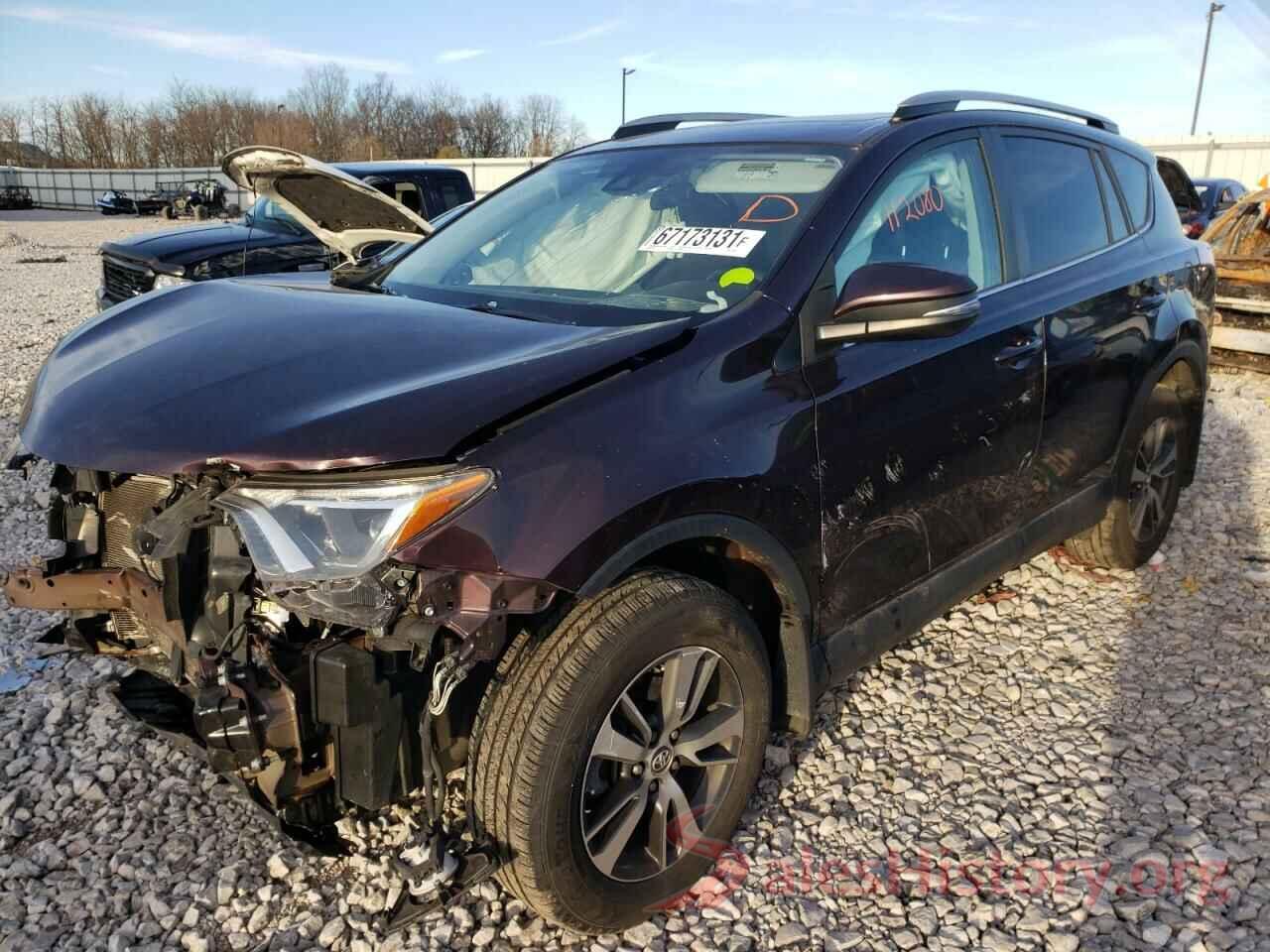 2T3RFREVXHW618027 2017 TOYOTA RAV4