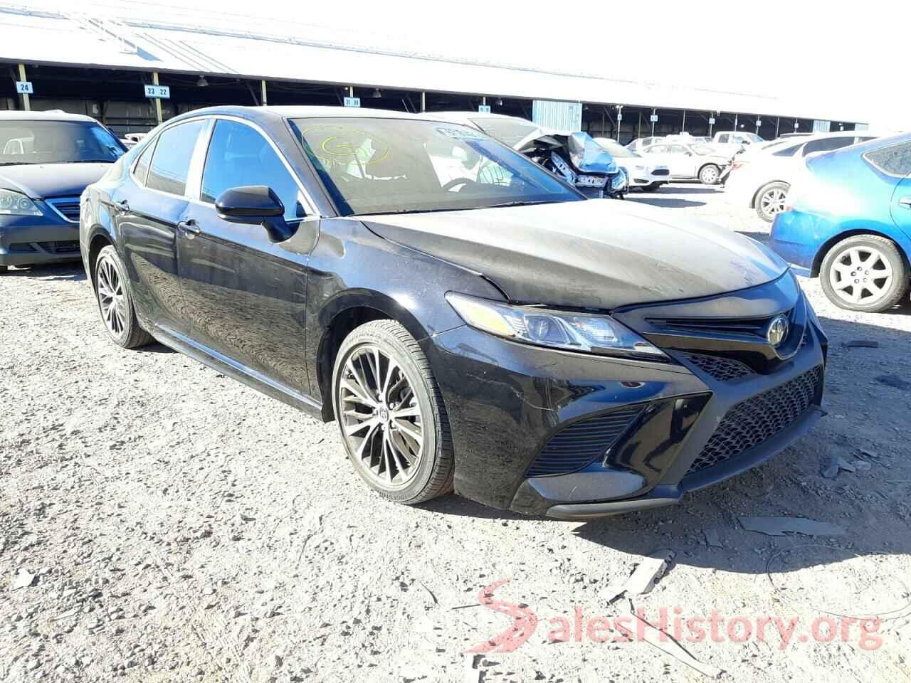 4T1B11HK4KU203319 2019 TOYOTA CAMRY