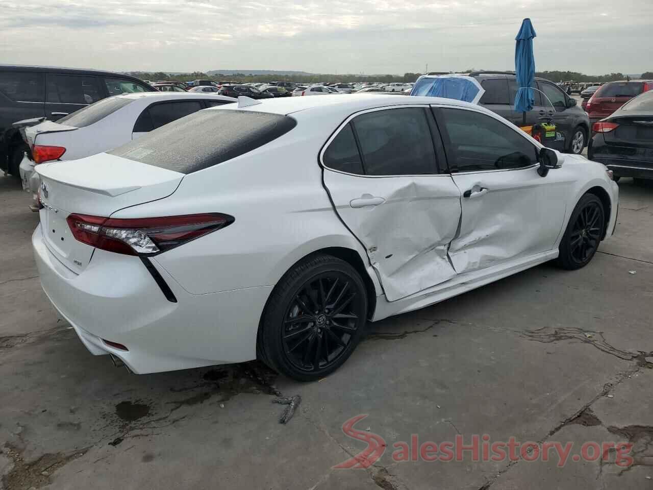 4T1K61AK8PU084385 2023 TOYOTA CAMRY