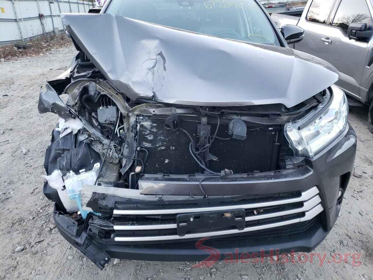 5TDJZRFH5JS492728 2018 TOYOTA HIGHLANDER