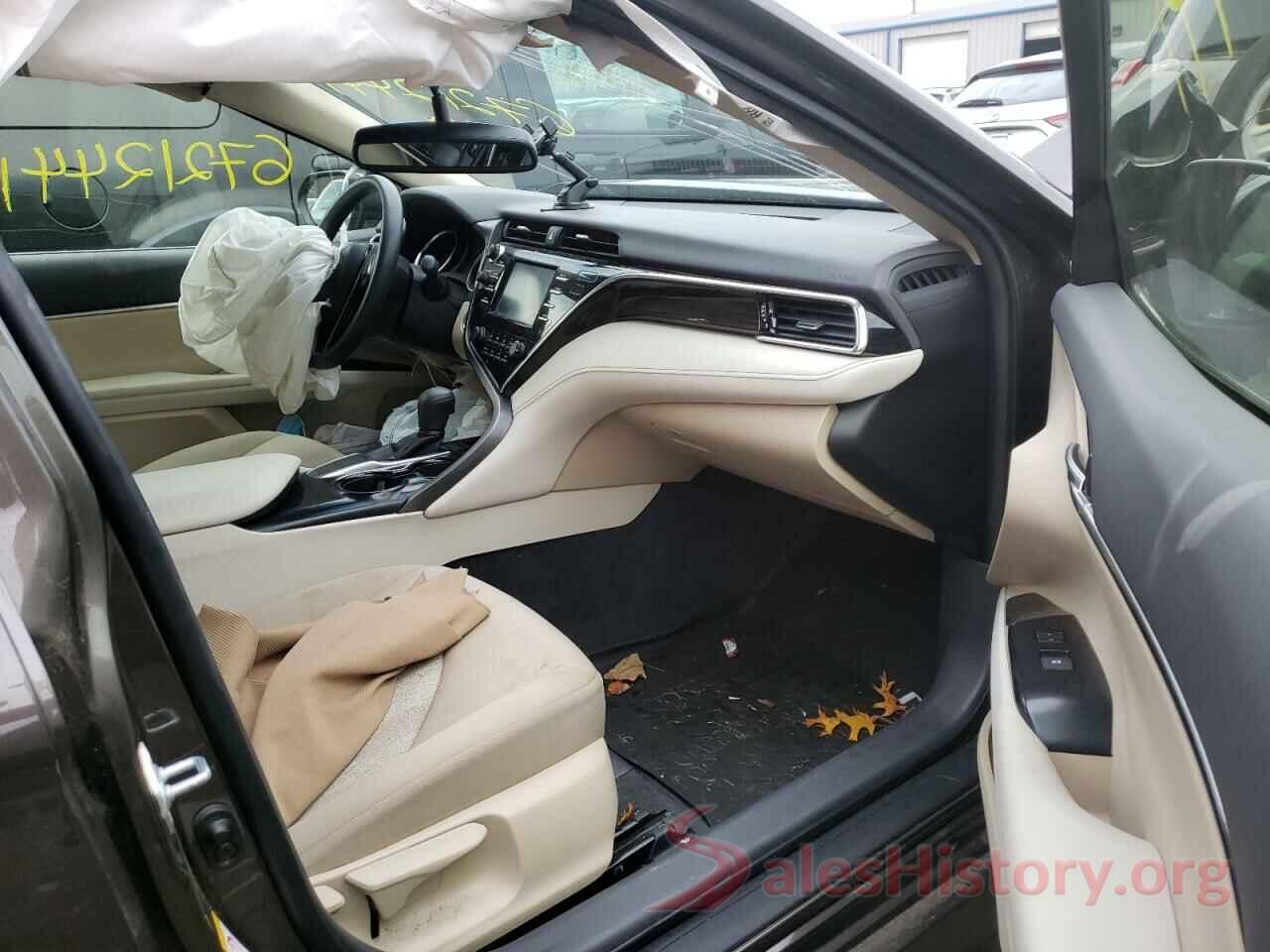 JTNB11HK5J3004929 2018 TOYOTA CAMRY