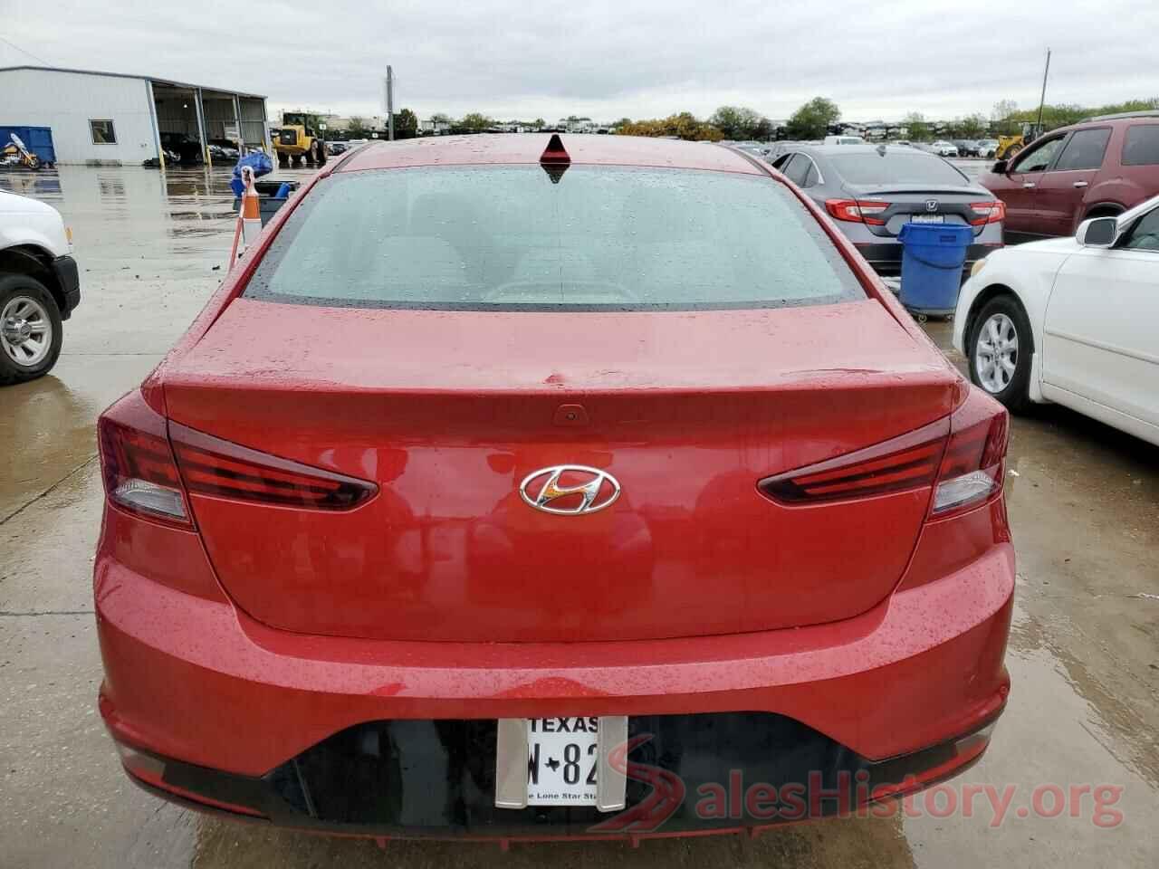 5NPD84LF9KH410366 2019 HYUNDAI ELANTRA