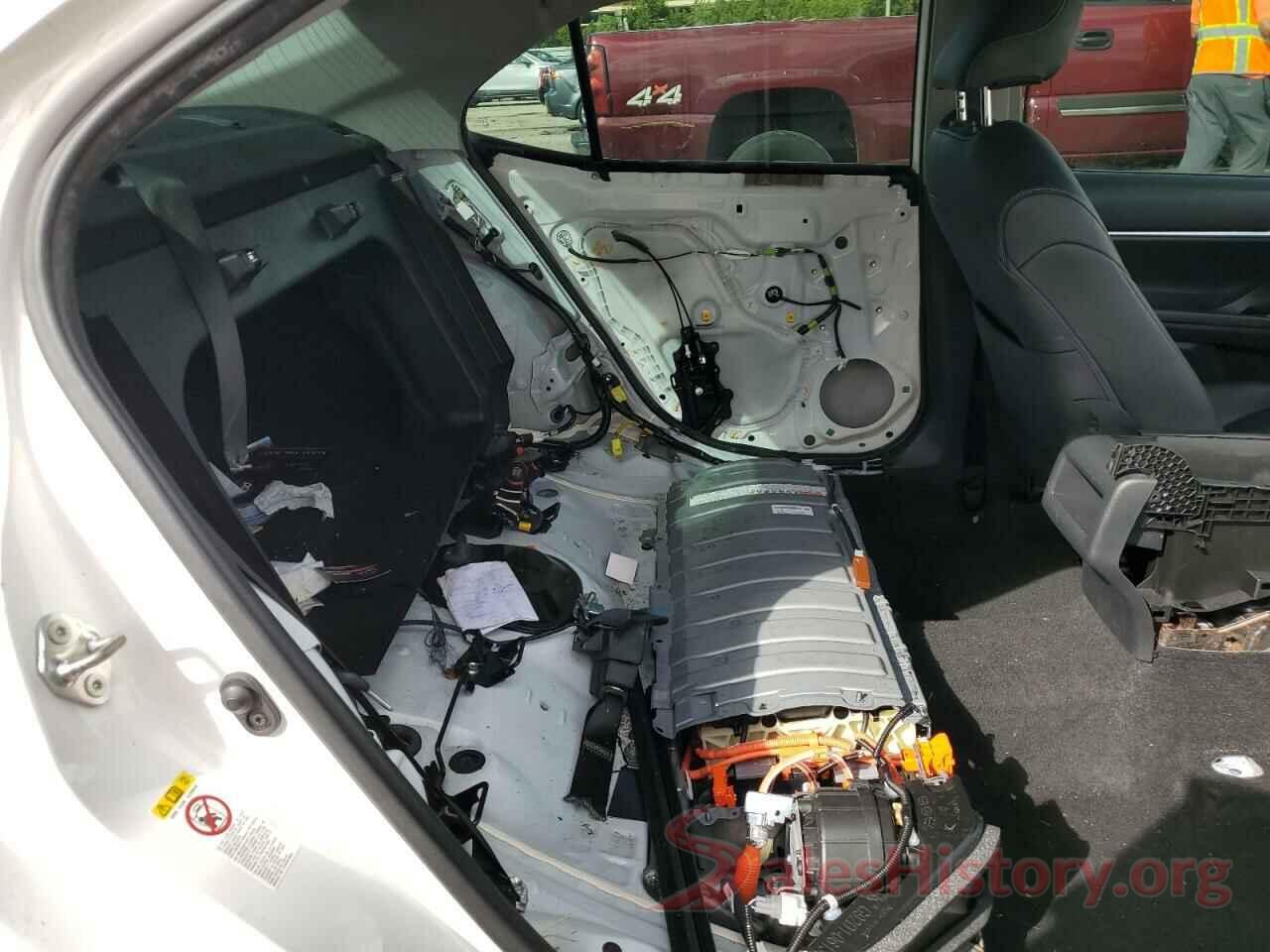 4T1B21HKXKU517439 2019 TOYOTA CAMRY