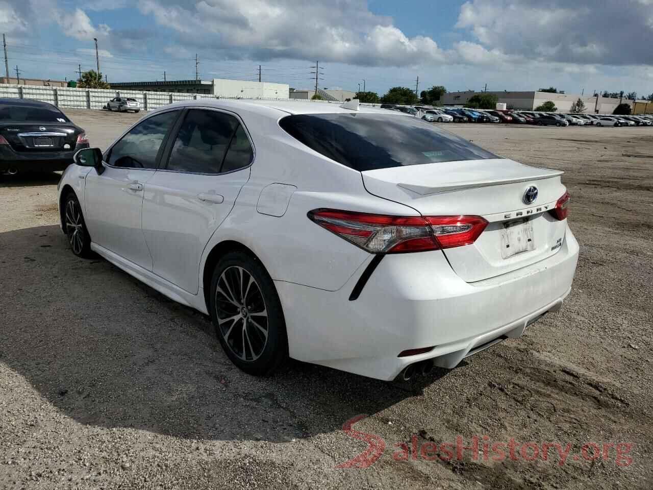 4T1B21HKXKU517439 2019 TOYOTA CAMRY