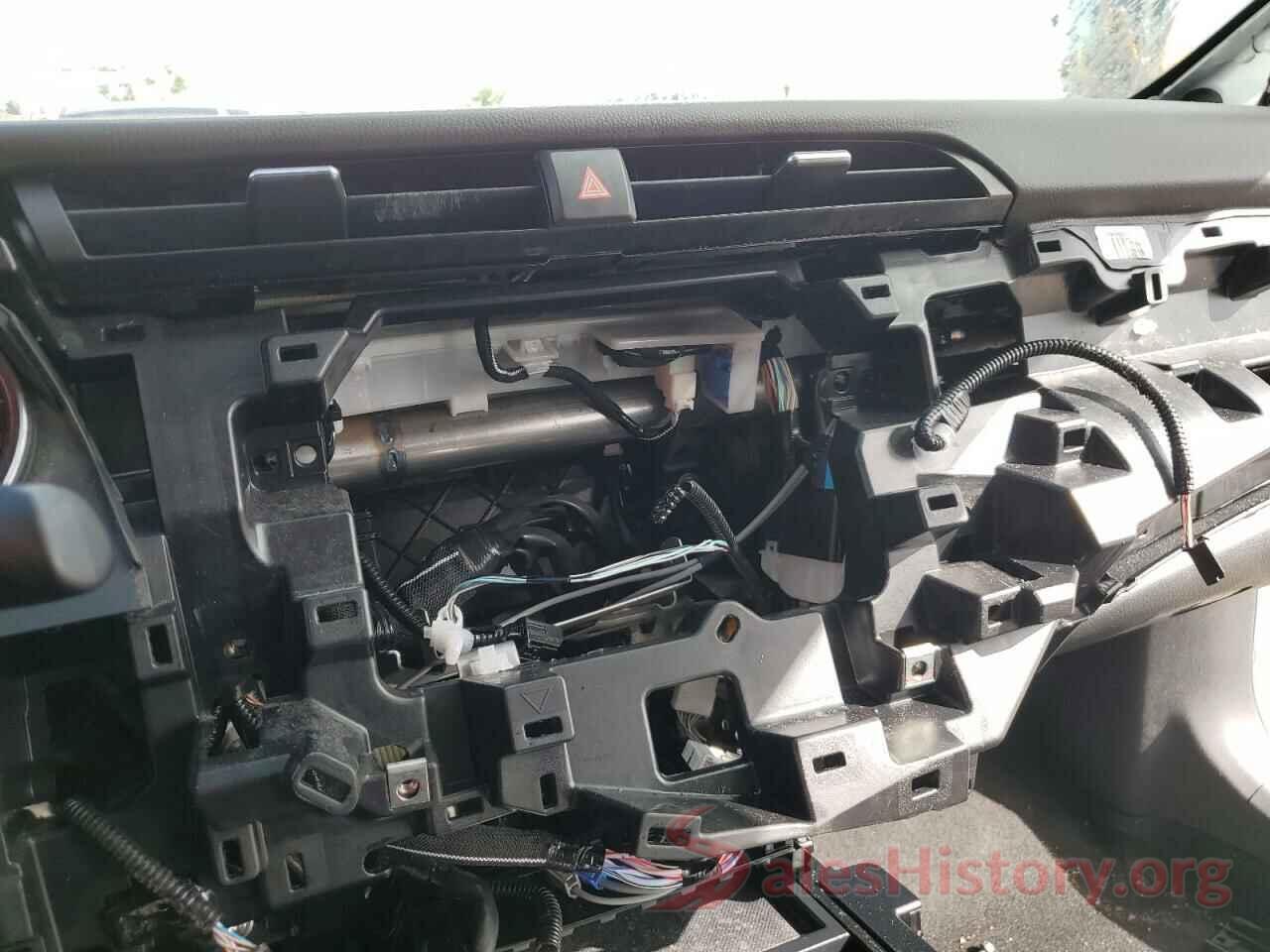 4T1B21HKXKU517439 2019 TOYOTA CAMRY