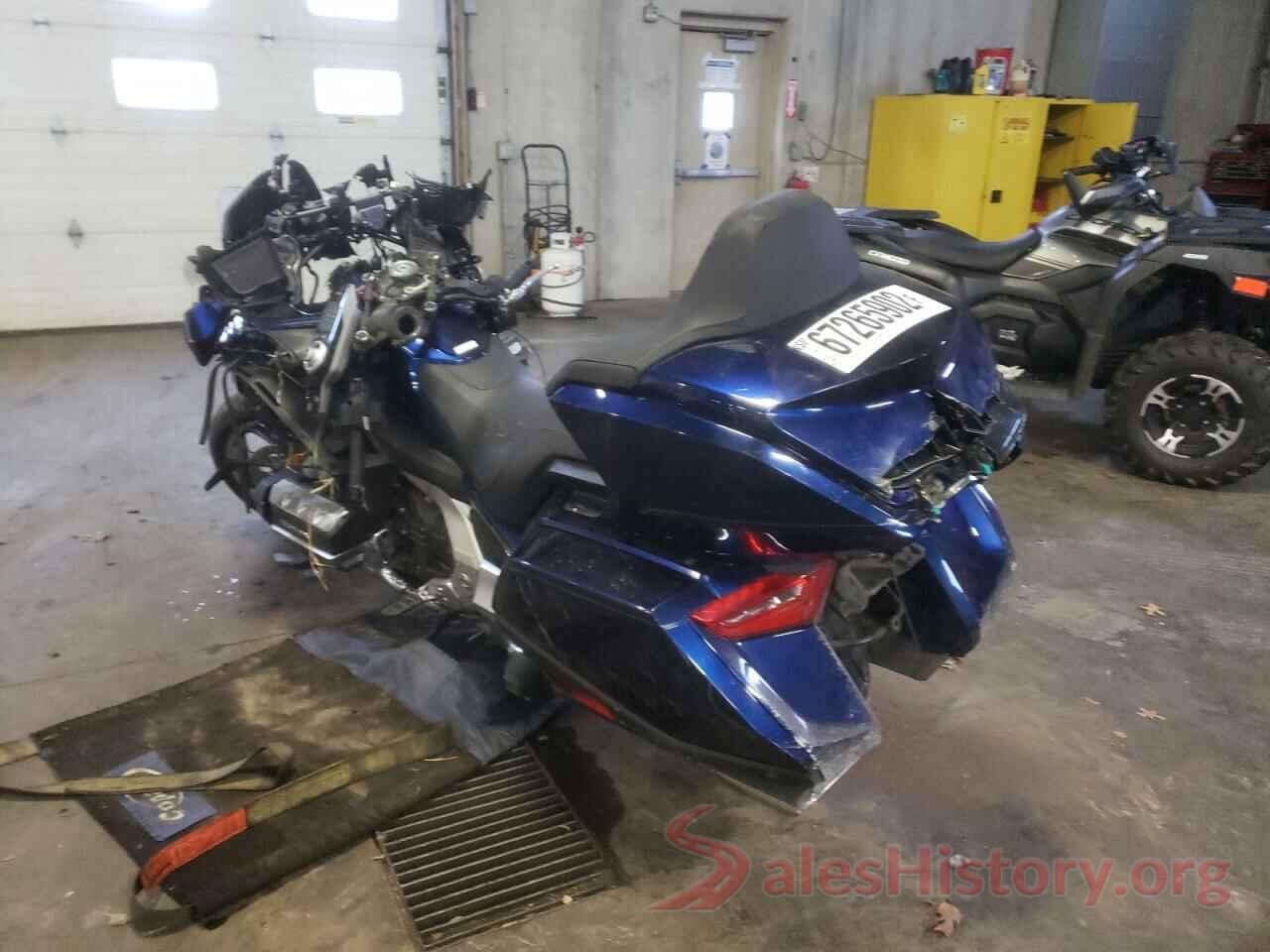 JH2SC7958JK002695 2018 HONDA GL CYCLE