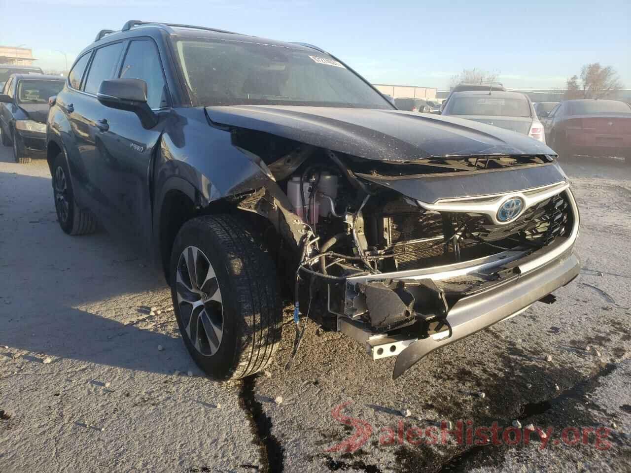 5TDHARAHXMS504261 2021 TOYOTA HIGHLANDER