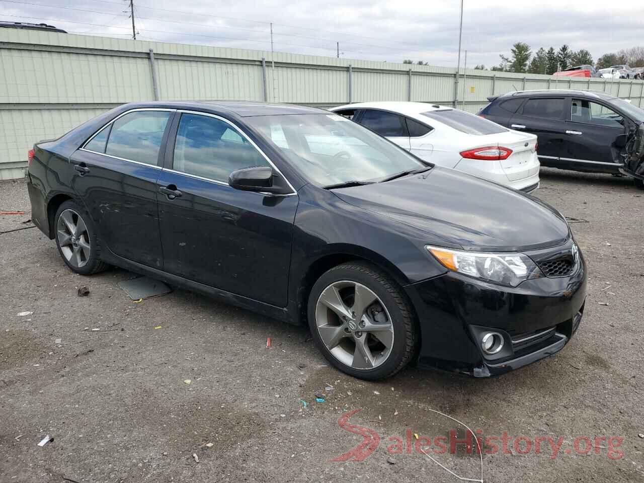 4T1BF1FK1EU460267 2014 TOYOTA CAMRY