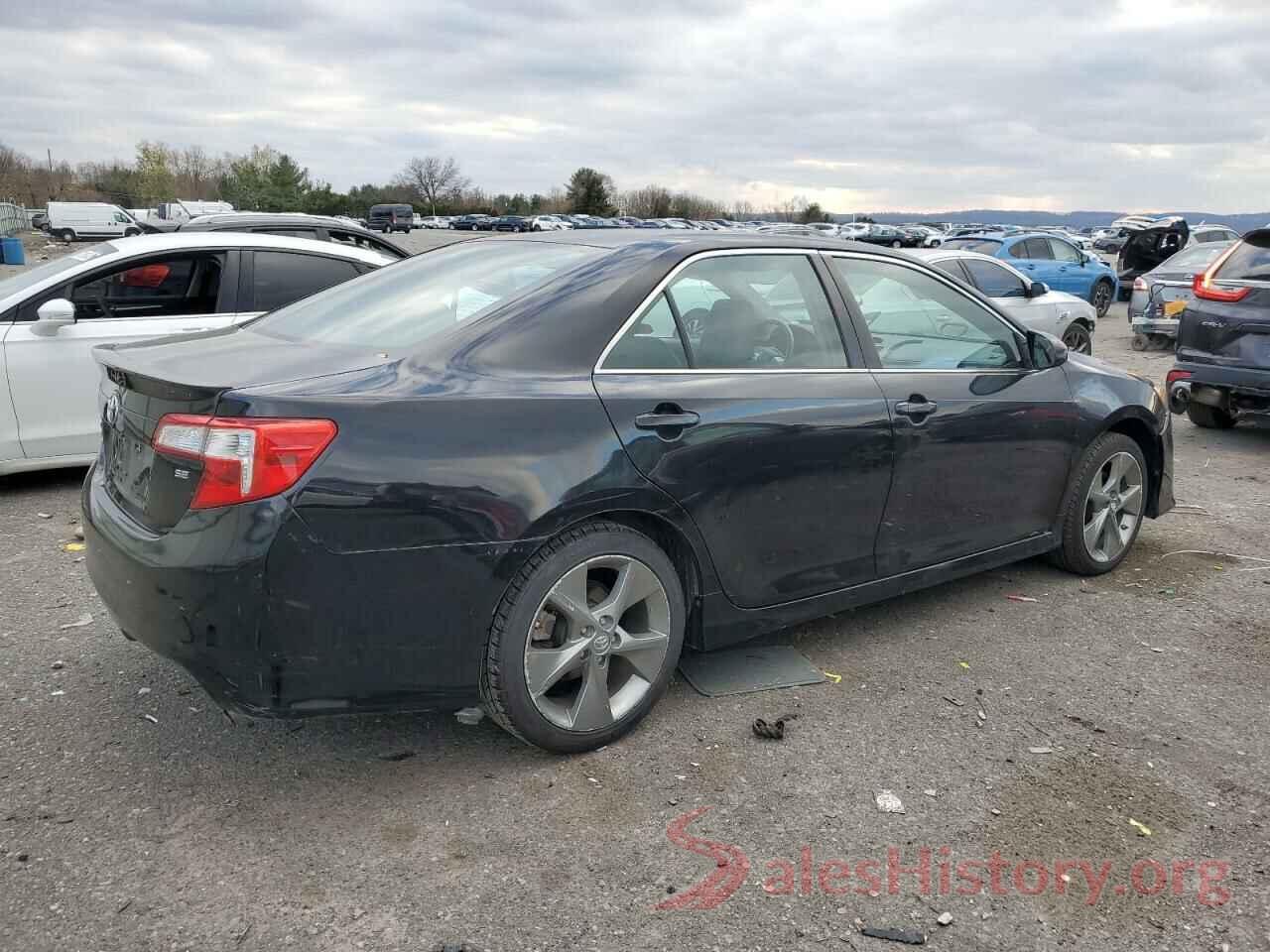 4T1BF1FK1EU460267 2014 TOYOTA CAMRY