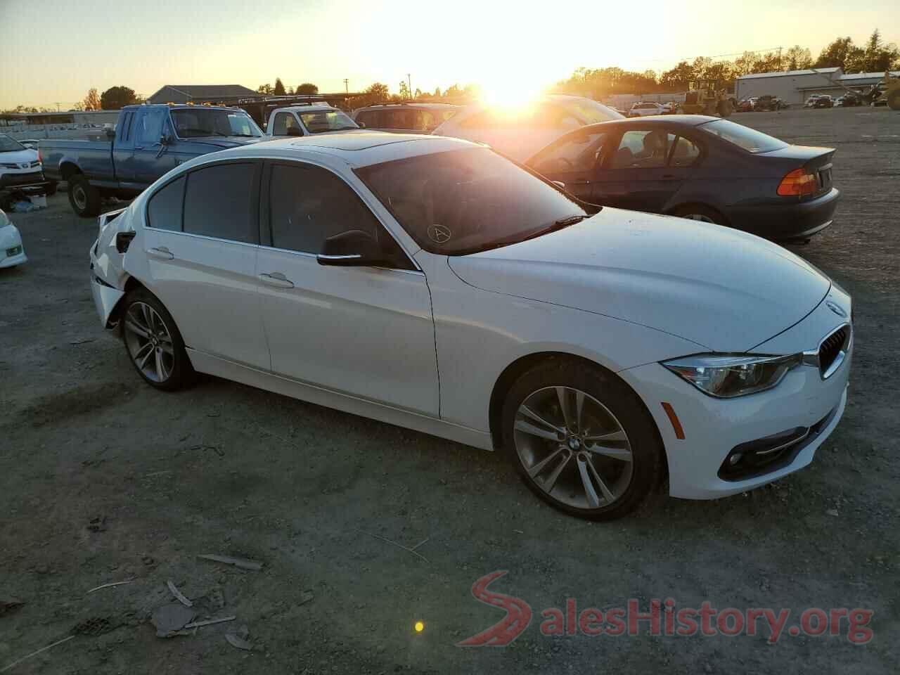 WBA8D9C5XJA607972 2018 BMW 3 SERIES