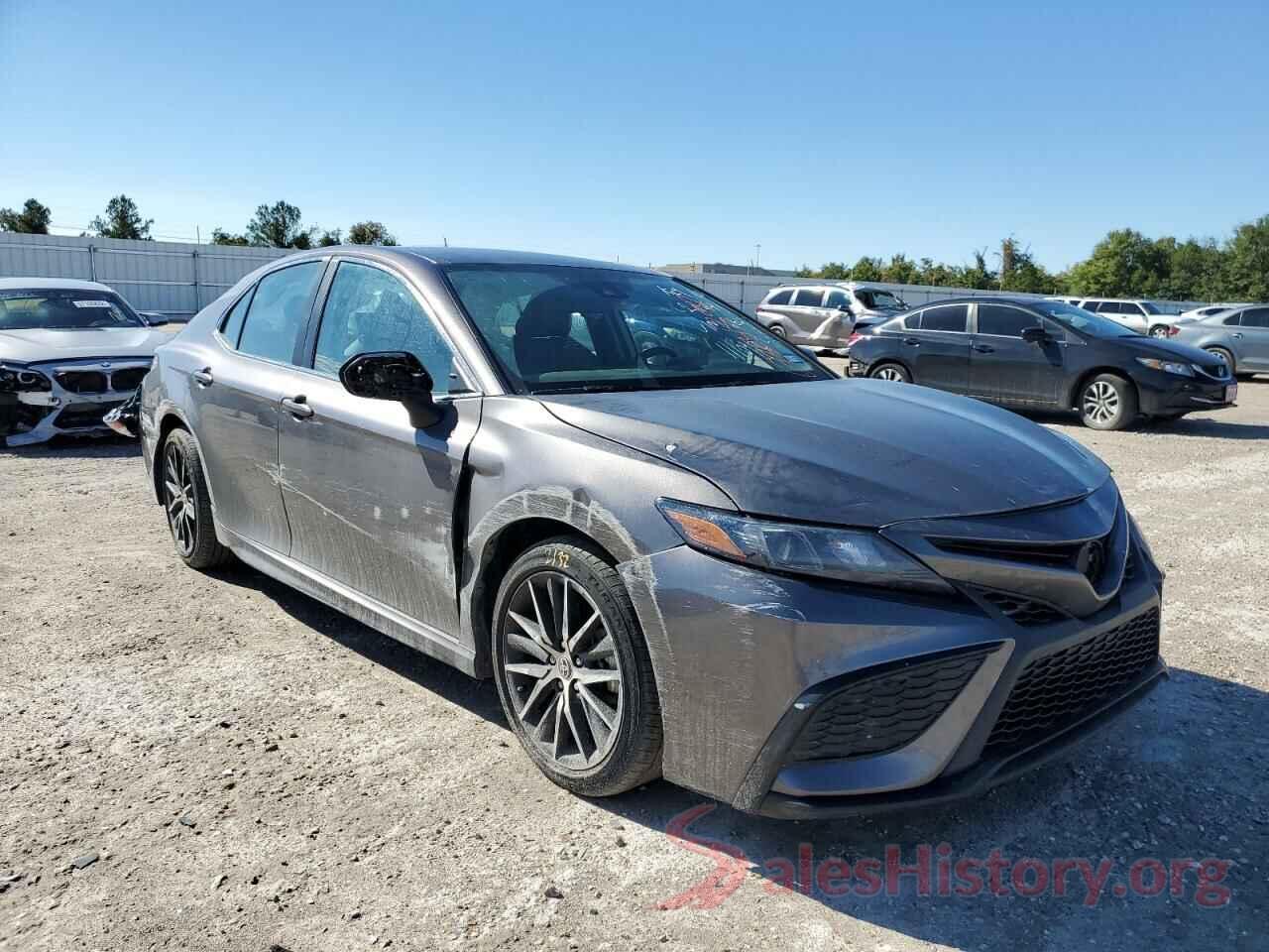 4T1G11AK4MU516664 2021 TOYOTA CAMRY