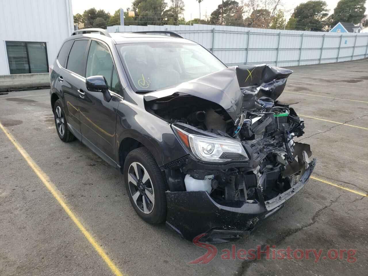 JF2SJARC1HH585548 2017 SUBARU FORESTER