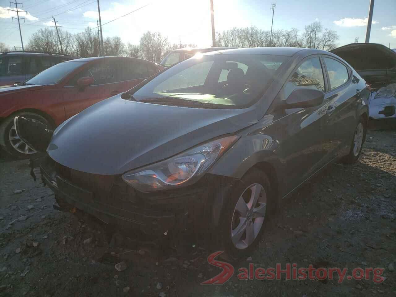 5NPDH4AE8DH306237 2013 HYUNDAI ELANTRA