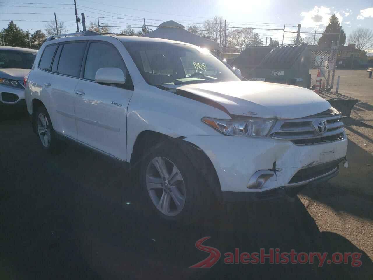 5TDDK3EH2DS256428 2013 TOYOTA HIGHLANDER