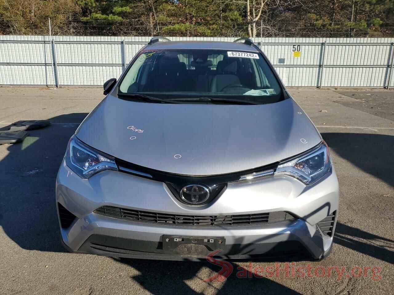 2T3BFREV4JW850310 2018 TOYOTA RAV4